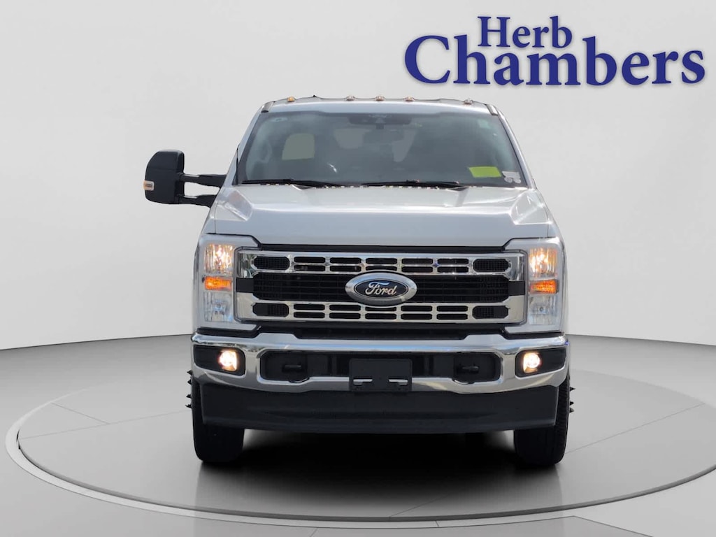 New 2025 Ford Super Duty F-350 DRW XL Truck Regular Cab