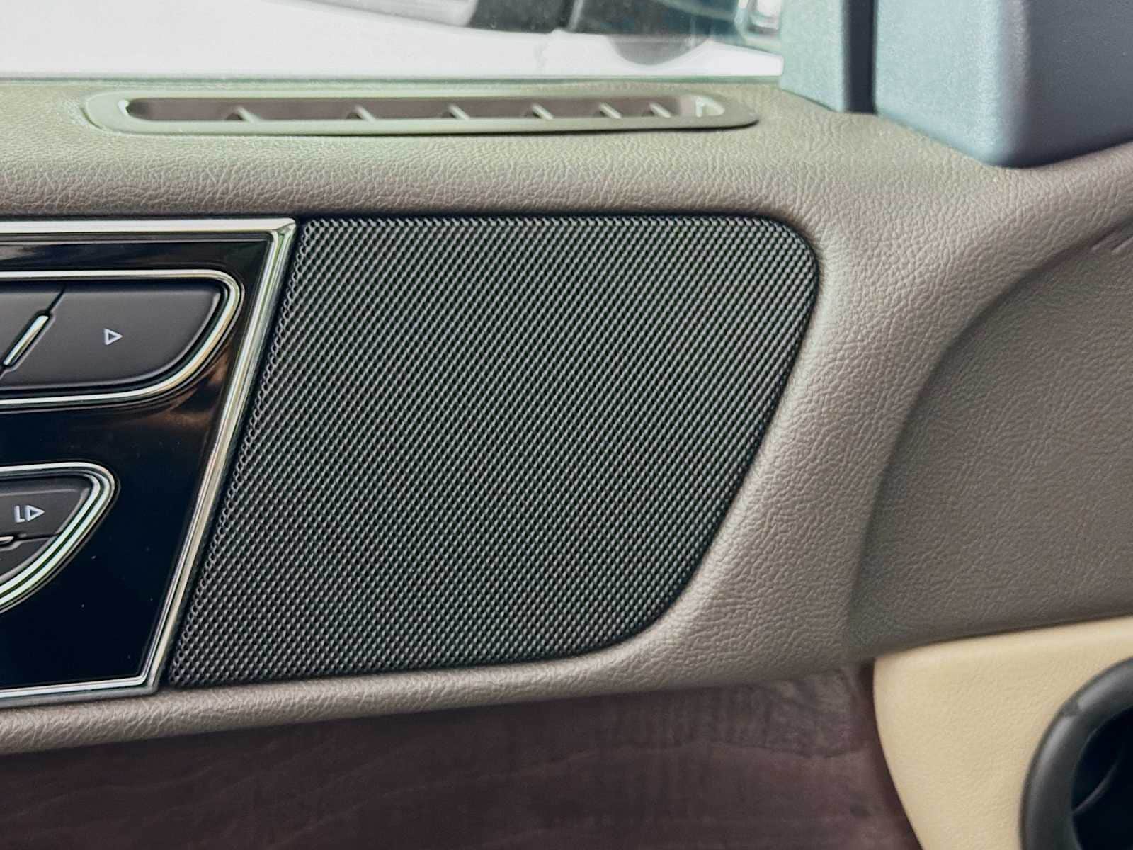2022 Lincoln Navigator Reserve - Photo 21
