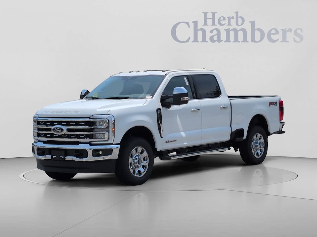 New 2026 Ford Super Duty F-350 SRW Lariat Truck Crew Cab