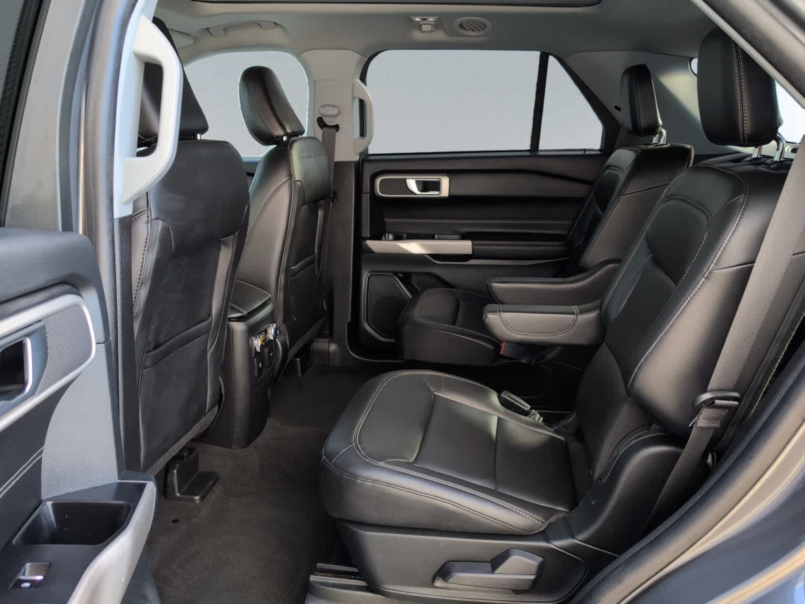 used 2022 Ford Explorer car, priced at $30,297