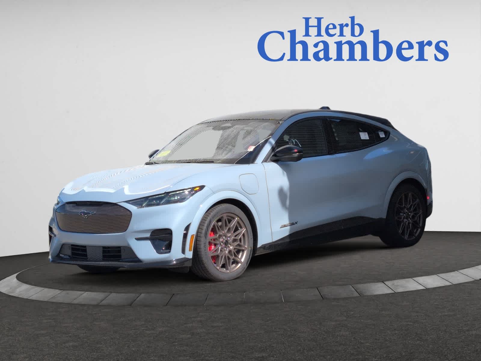 2025 Ford Mustang Mach-E GT photo 4