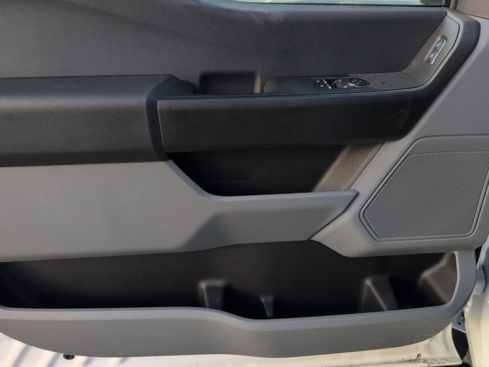 new 2024 Ford Super Duty F-550 DRW car, priced at $84,998