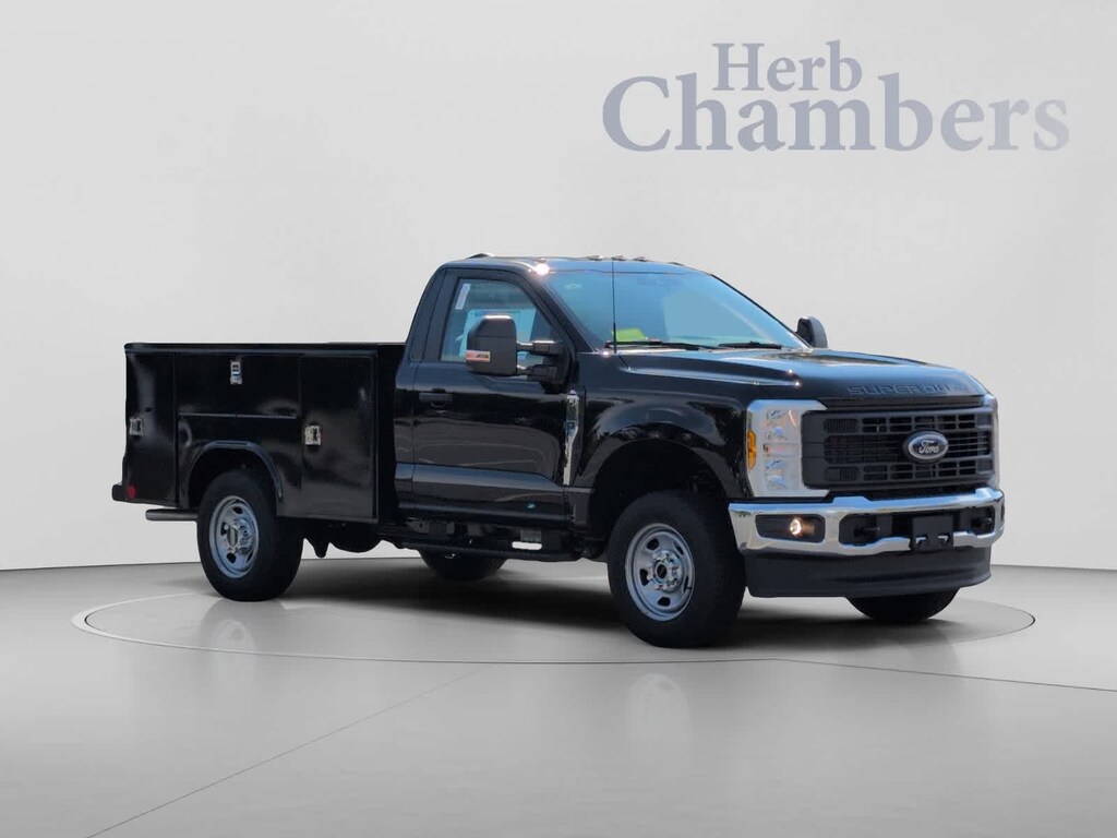 New 2026 Ford Super Duty F-350 SRW Pickup XL 4WD Reg Cab 8 Box Truck Regular Cab