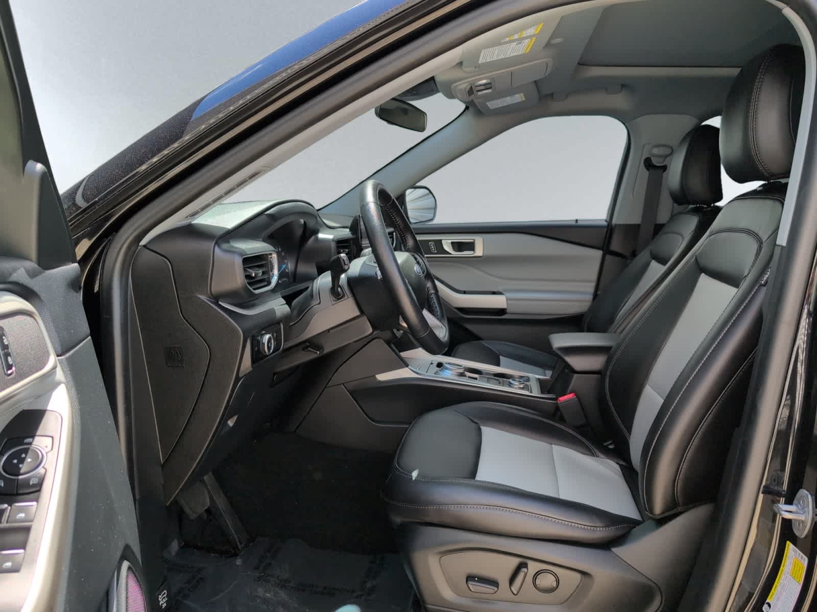 used 2023 Ford Explorer car, priced at $35,997