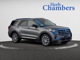 2025 Ford Explorer Active SUV
