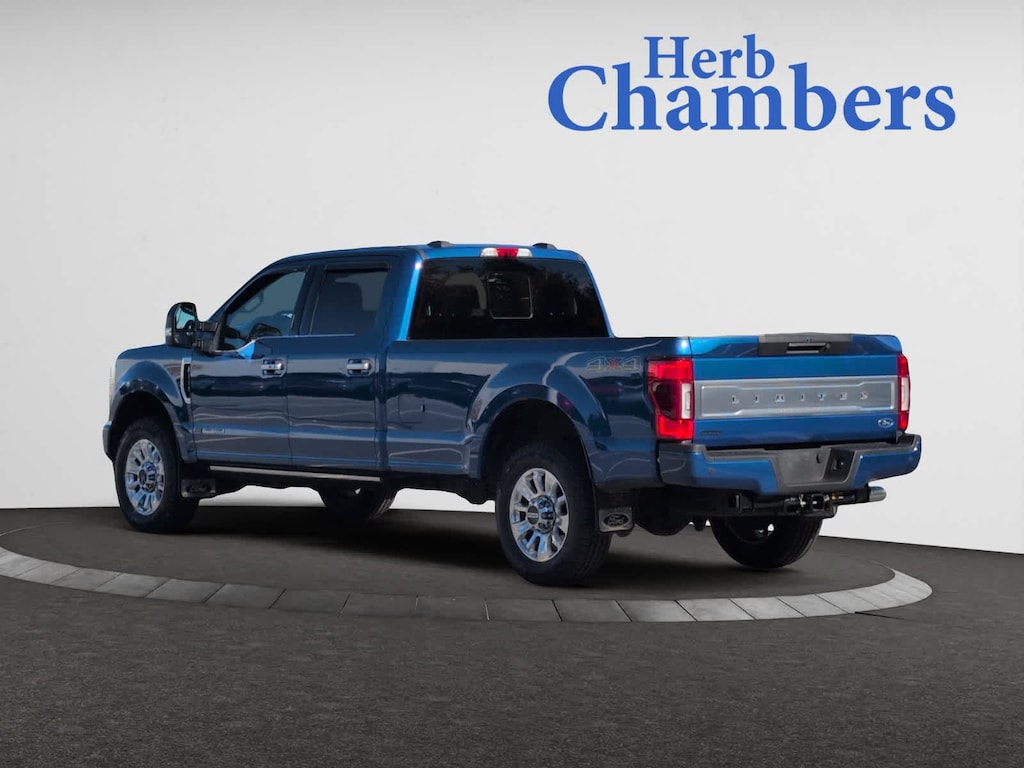 Used 2022 Ford F-350 Limited 4WD Crew Cab 8 Box Truck Crew Cab