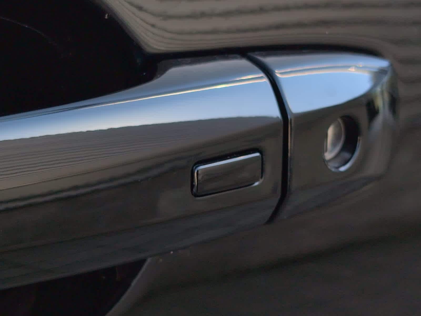 used 2025 Nissan Pathfinder car, priced at $43,497