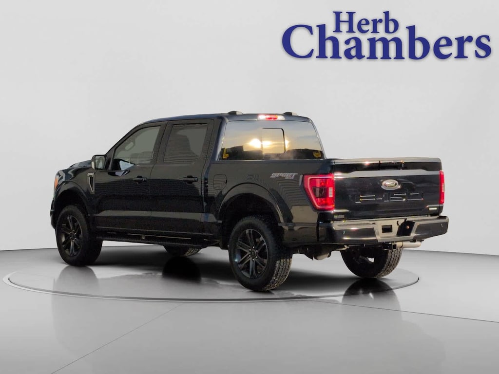 Used 2022 Ford F-150 XLT 4WD Supercrew 5.5 Box Truck SuperCrew Cab