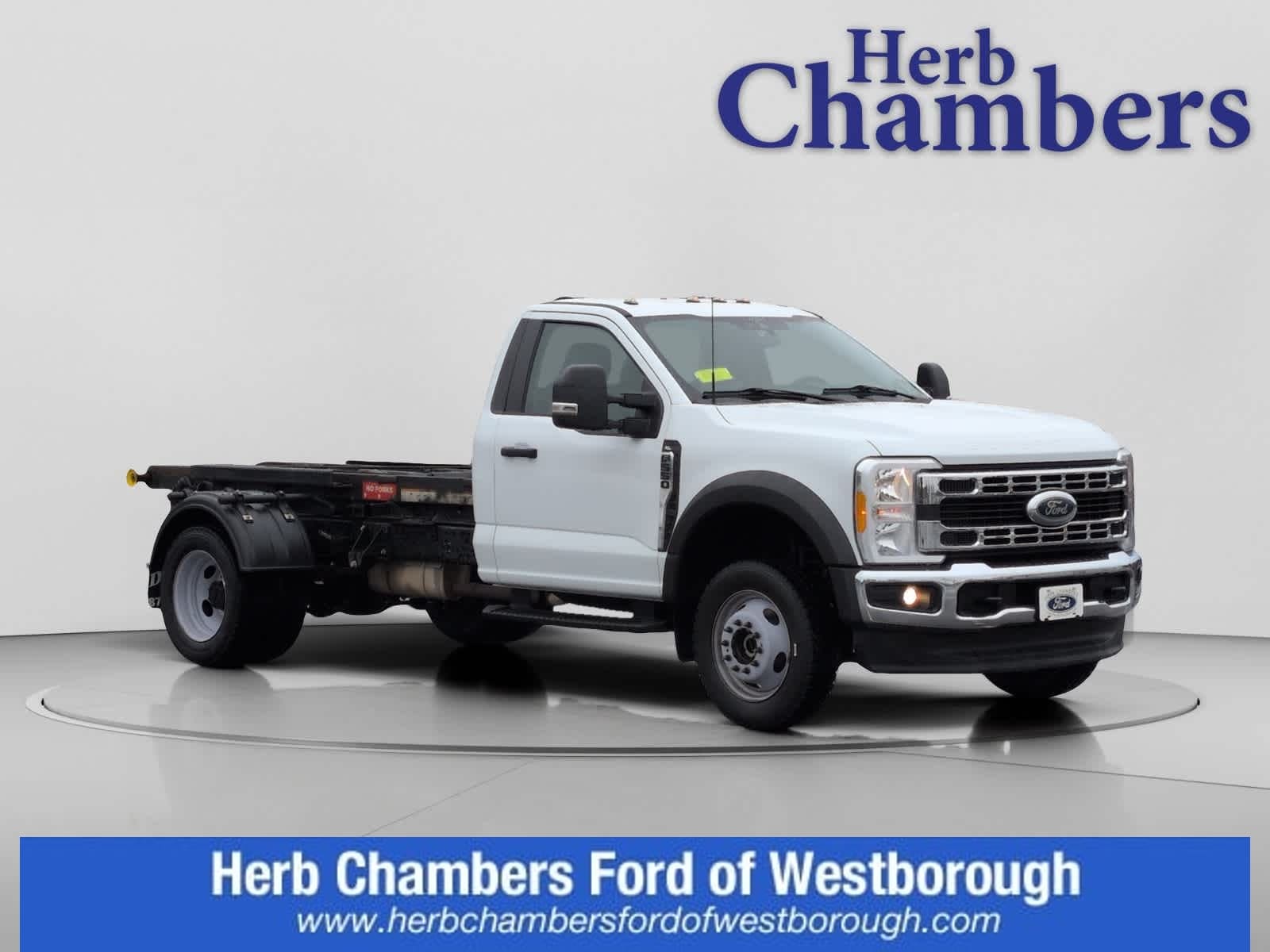 2023 Ford F-550 Super Duty Chassis Cab