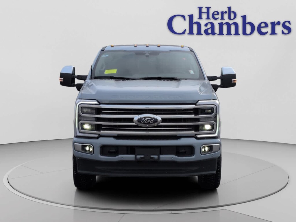 New 2026 Ford Super Duty F-350 SRW Platinum Truck Crew Cab