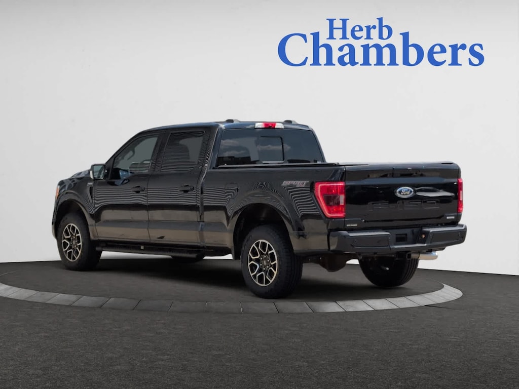 Used 2022 Ford F-150 XLT 4WD Supercrew 5.5 Box Truck SuperCrew Cab