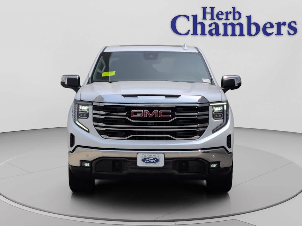 Used 2024 GMC Sierra 1500 SLT 4WD Crew Cab 147 Truck Crew Cab