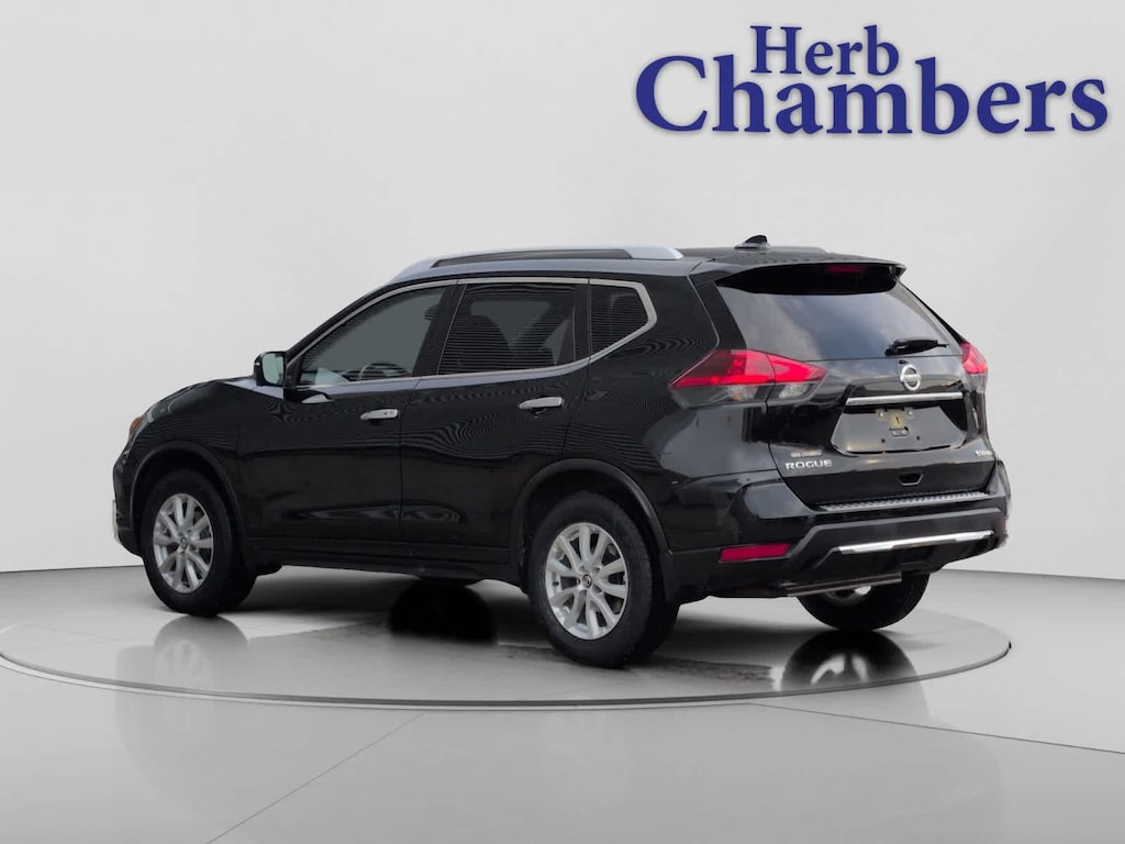 Used 2018 Nissan Rogue SV SUV