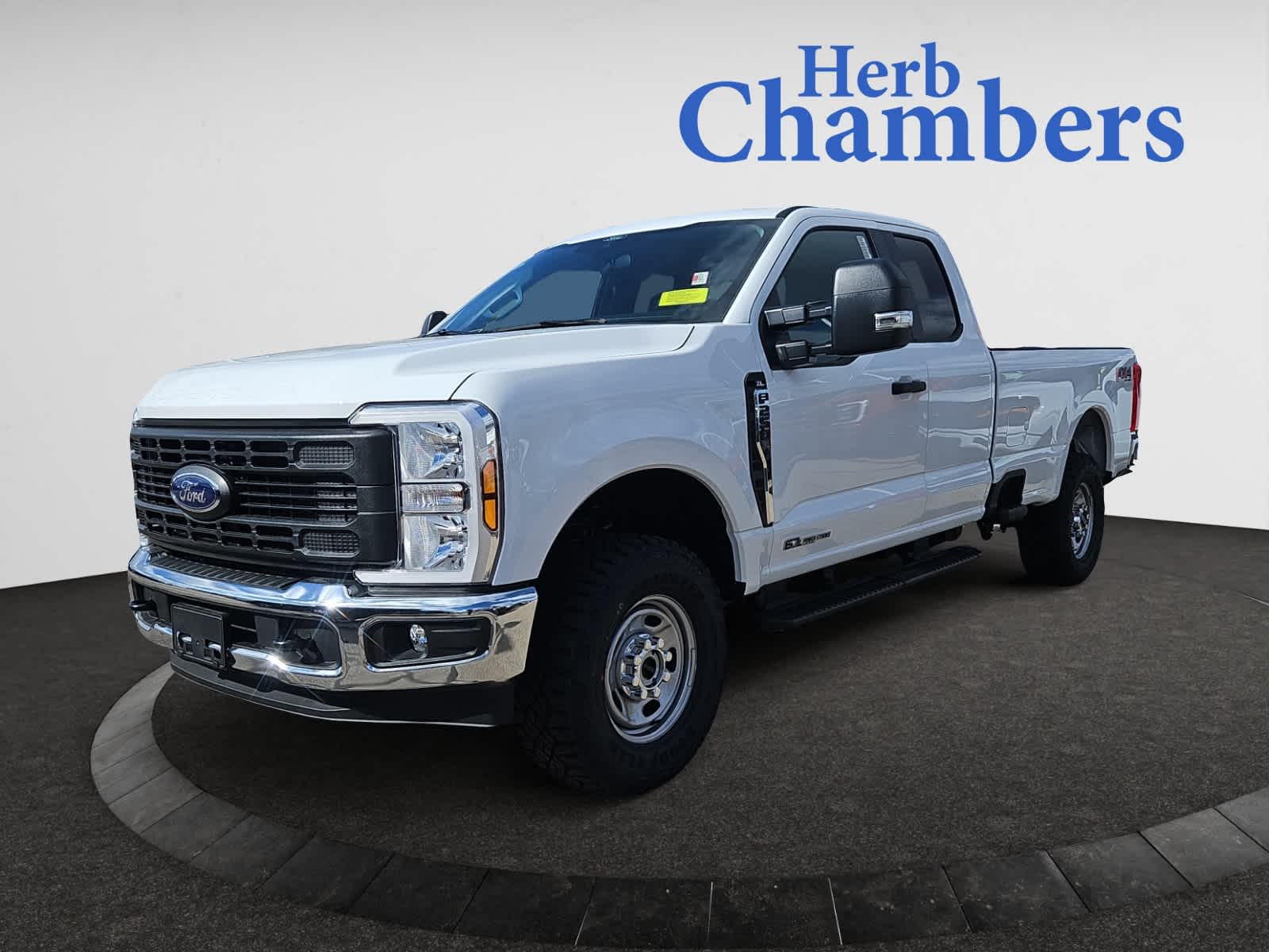 2025 Ford F-250 XL photo 4