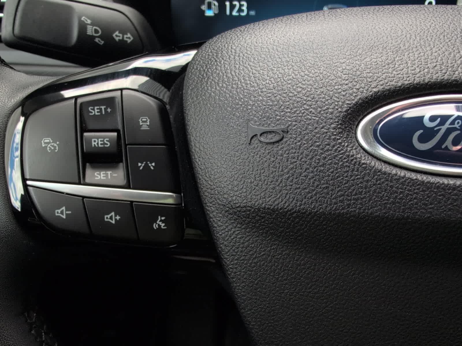 used 2023 Ford Escape car, priced at $22,497