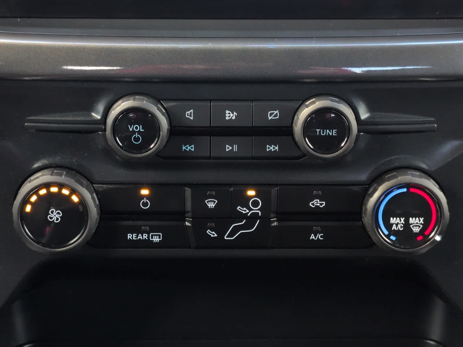 used 2024 Ford F-150 car, priced at $34,390