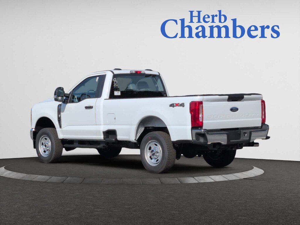 New 2025 Ford Super Duty F-350 SRW XL 4WD Reg Cab 8 Box Truck Regular Cab