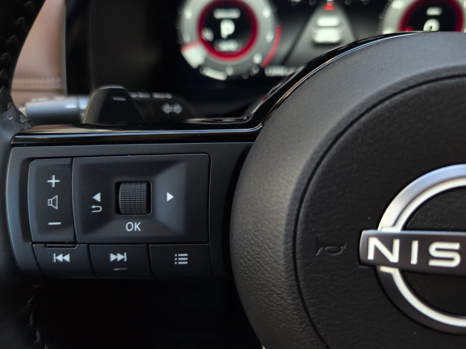 used 2025 Nissan Pathfinder car, priced at $43,497