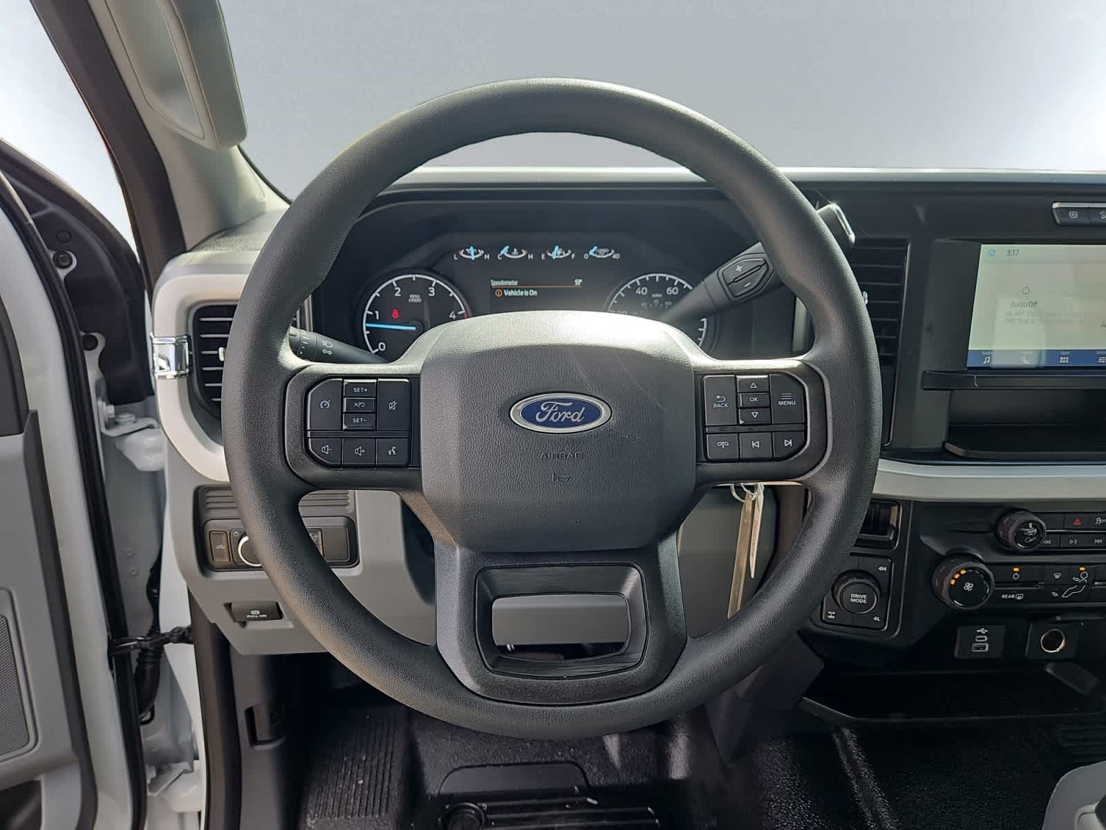 2025 Ford F-250 Super Duty XL - Photo 17