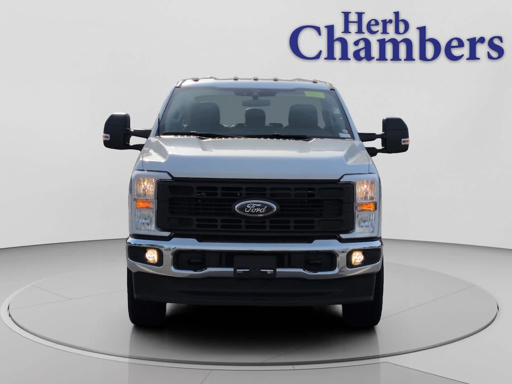 New 2025 Ford Super Duty F-350 SRW XL 4WD Supercab 8 Box Truck Super Cab
