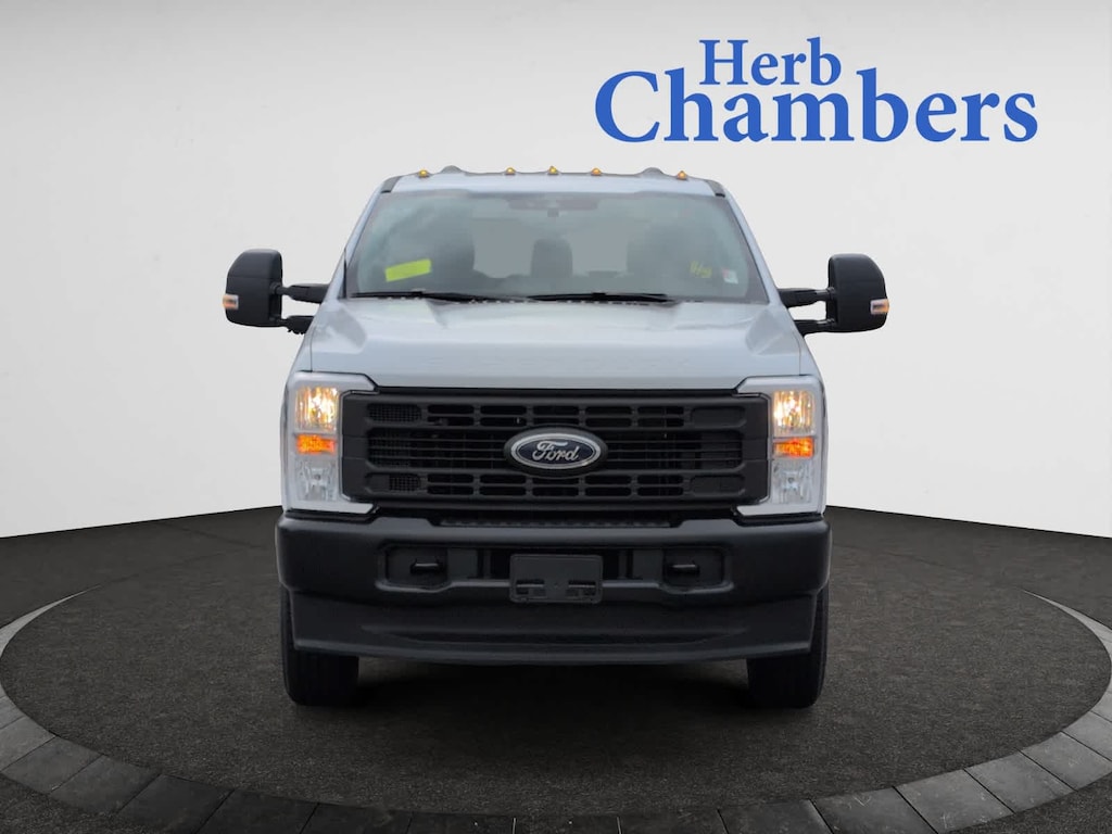 New 2026 Ford Super Duty F-250 SRW XL 4WD Reg Cab 8 Box Truck Regular Cab