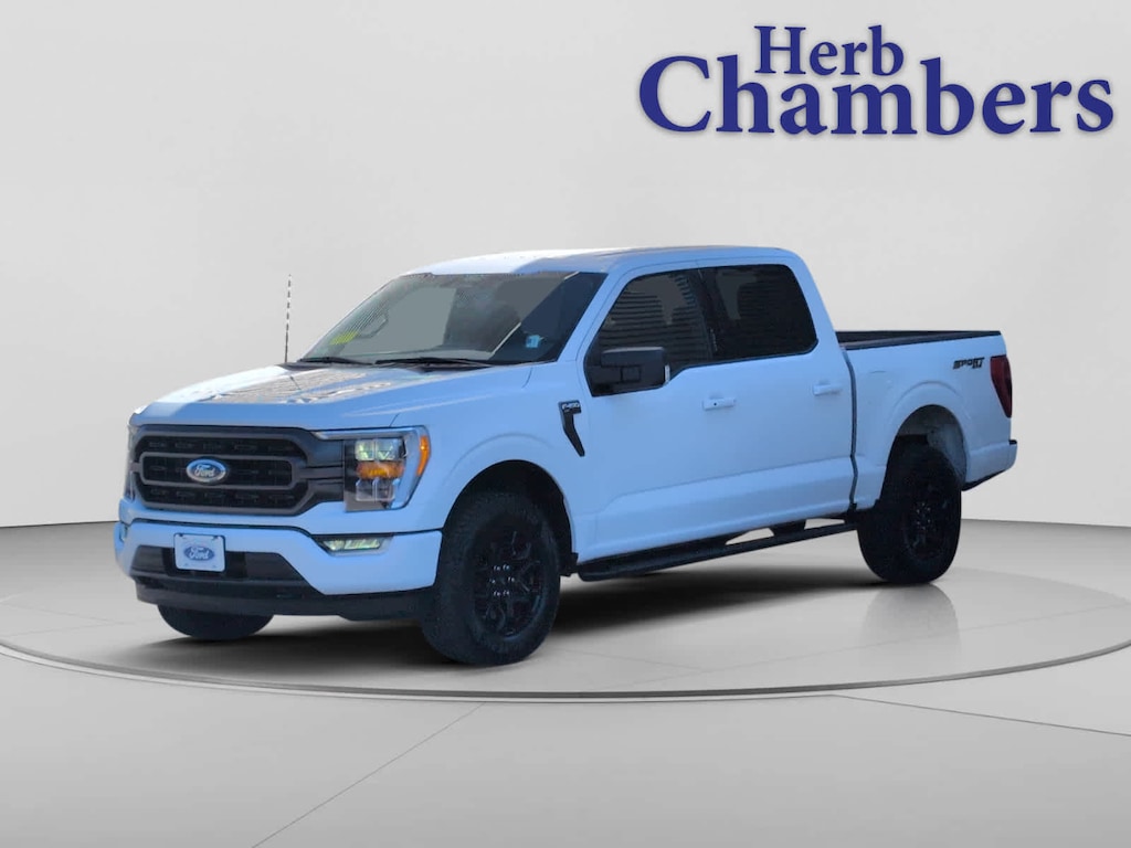 Used 2022 Ford F-150 XLT 4WD Supercrew 5.5 Box Truck SuperCrew Cab