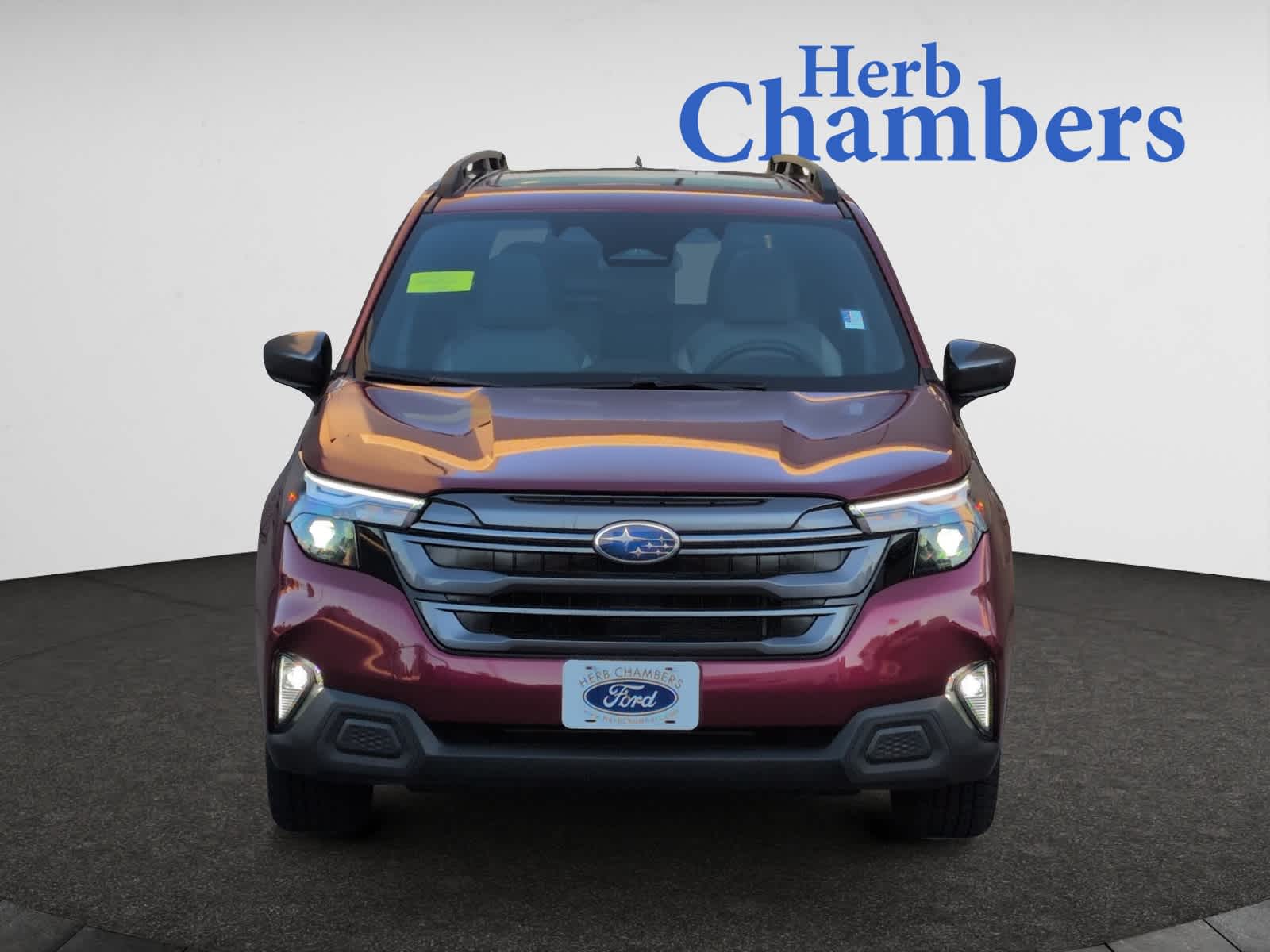 2025 Subaru Forester Premium Base photo 2