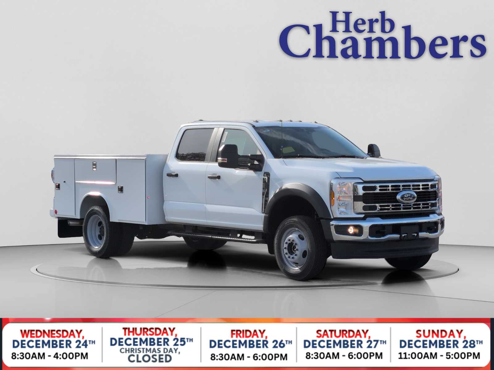 2026 Ford F-450 Super Duty Chassis Cab XL's photo