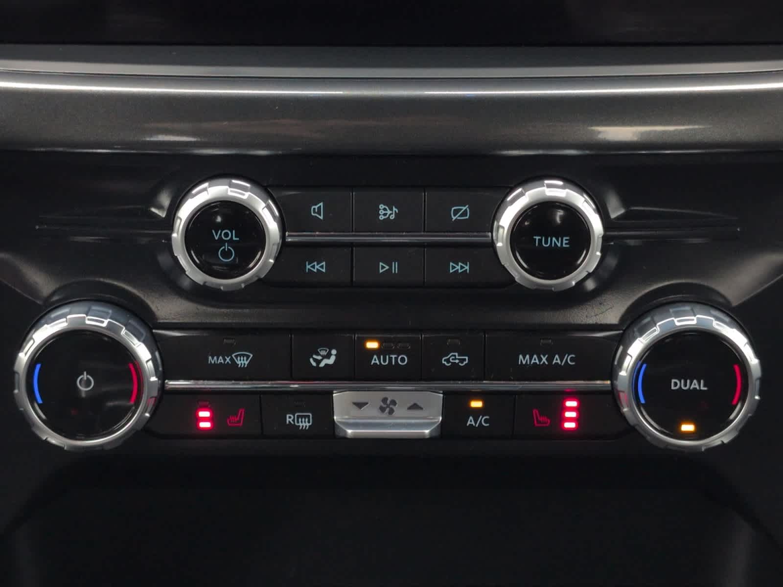 used 2023 Ford F-150 car, priced at $37,997