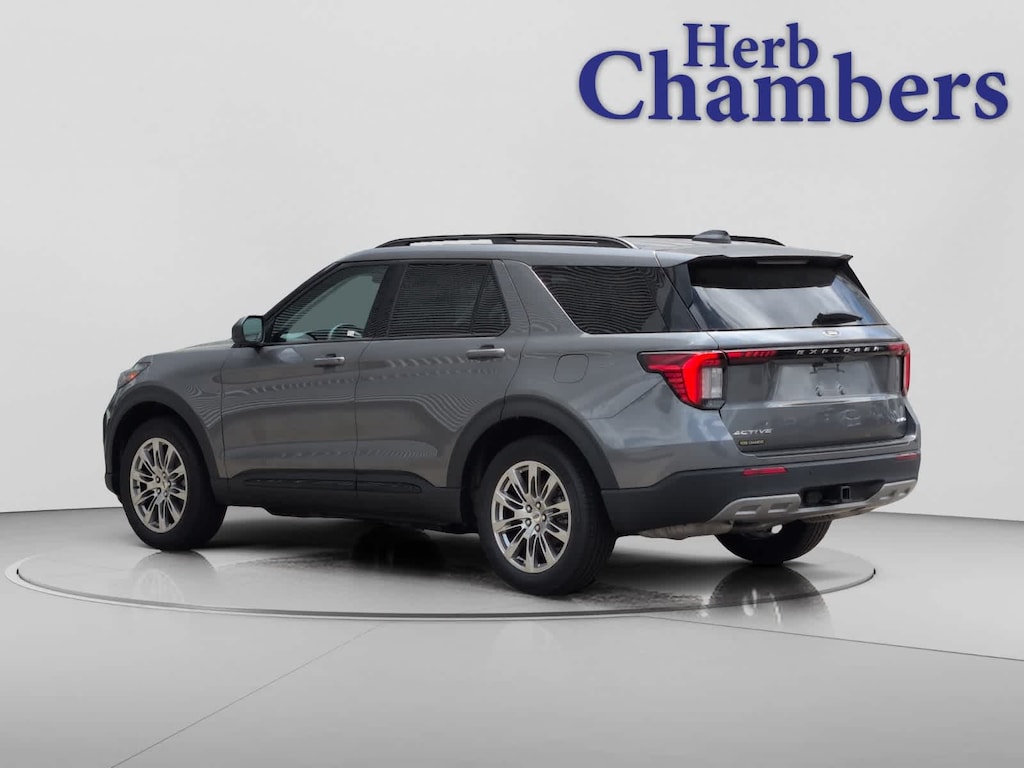New 2026 Ford Explorer Active w/100A Pkg SUV