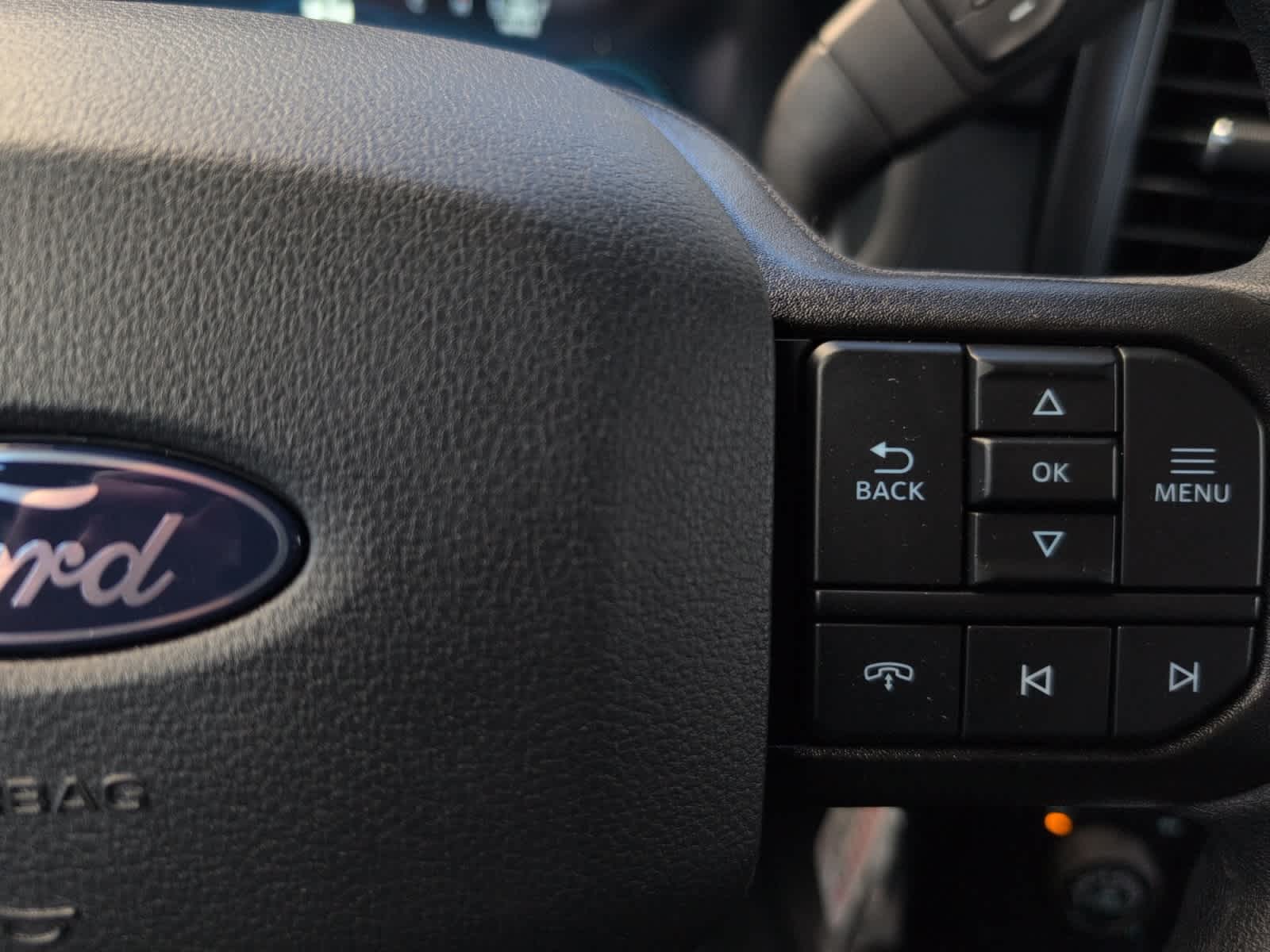 new 2025 Ford F-150 car, priced at $51,754