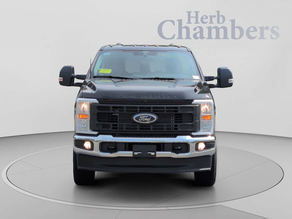 New 2026 Ford Super Duty F-350 SRW Pickup XL 4WD Reg Cab 8 Box Truck Regular Cab