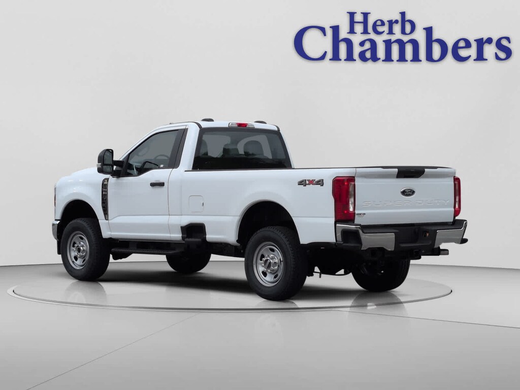 New 2026 Ford Super Duty F-350 SRW Pickup XL 4WD Reg Cab 8 Box Truck Regular Cab