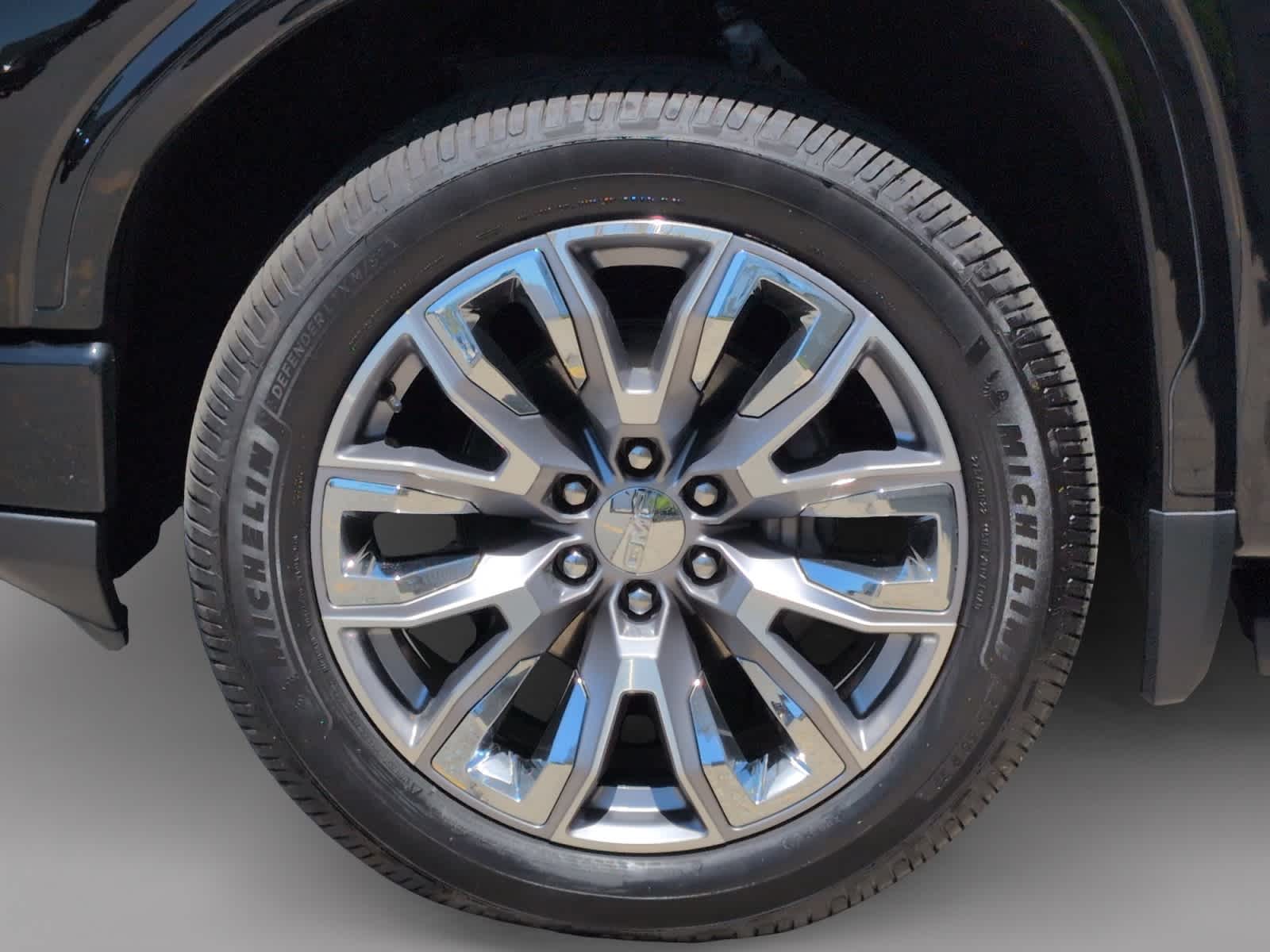 used 2024 GMC Sierra 1500 car, priced at $53,997