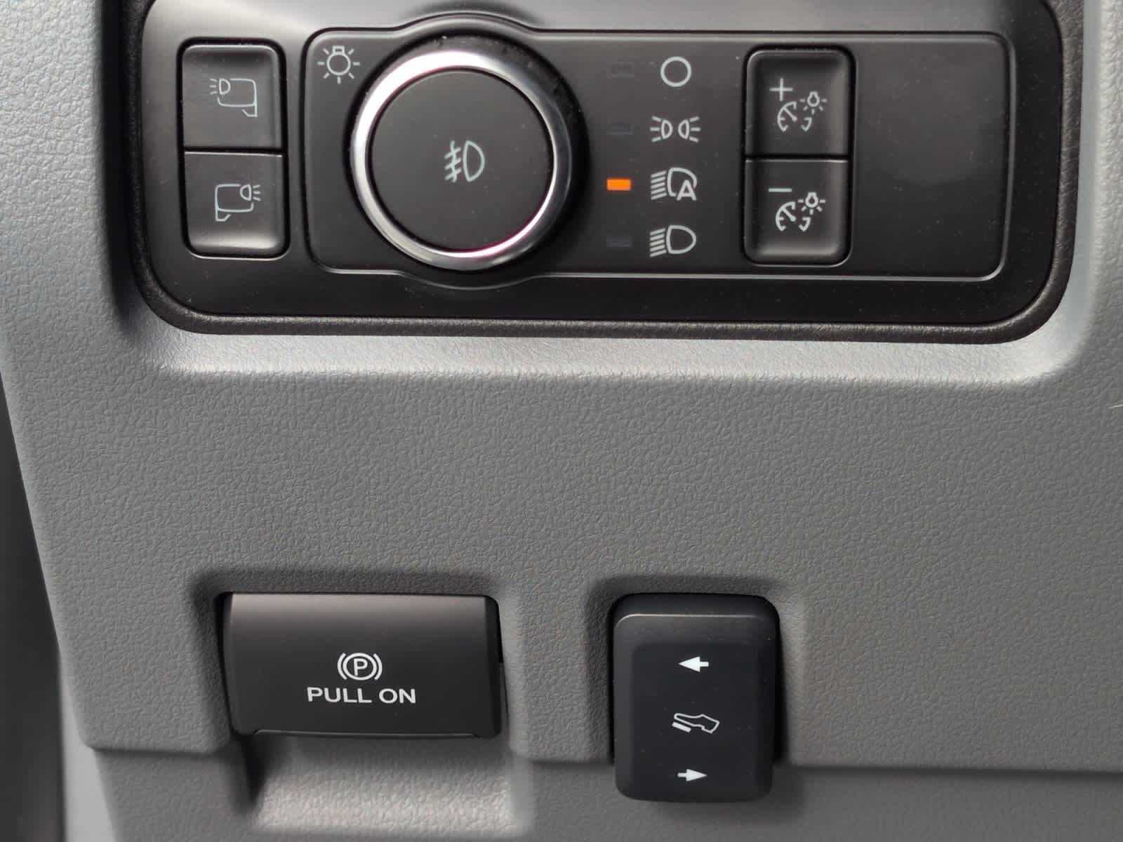 new 2025 Ford Super Duty F-600 DRW car, priced at $115,015