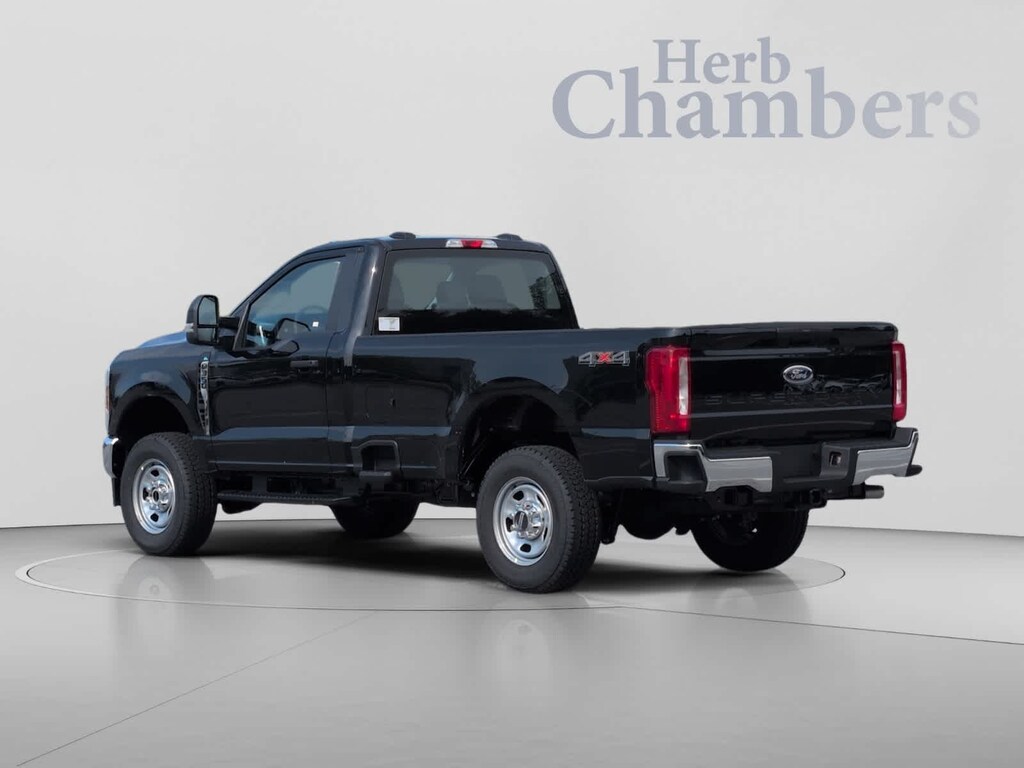 New 2026 Ford Super Duty F-350 SRW Pickup XL 4WD Reg Cab 8 Box Truck Regular Cab