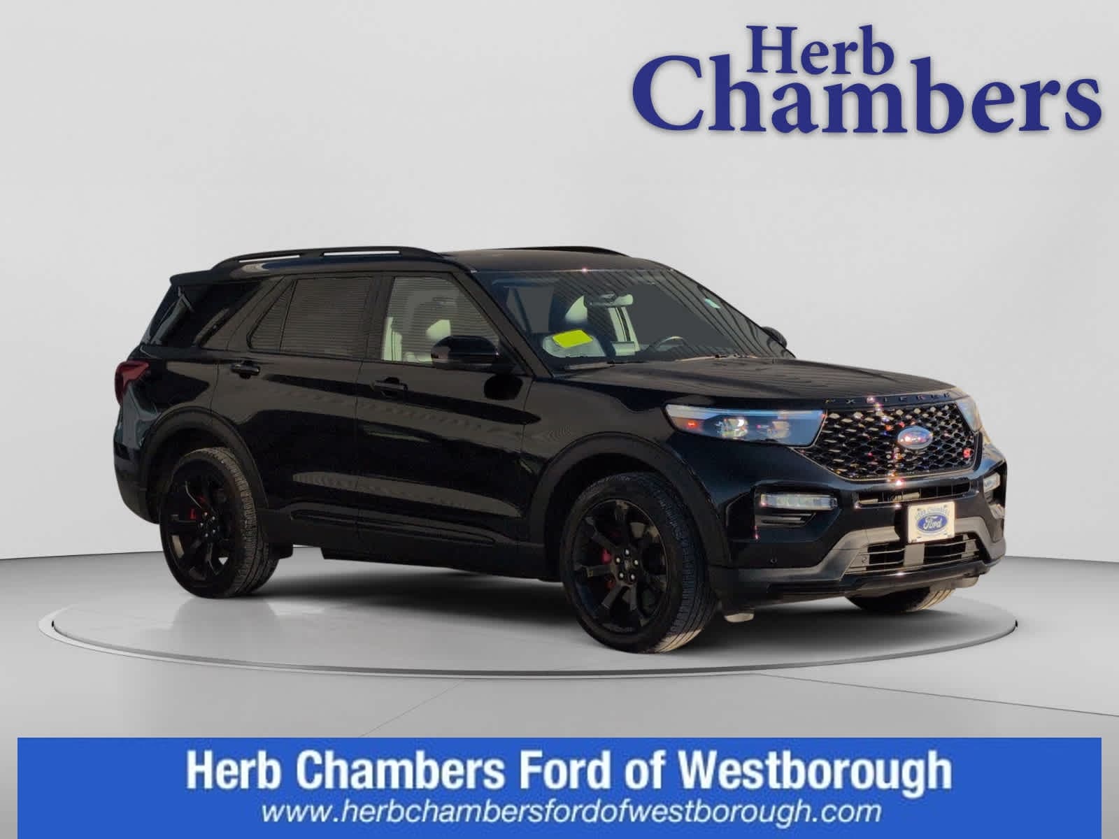 2023 Ford Explorer ST's photo