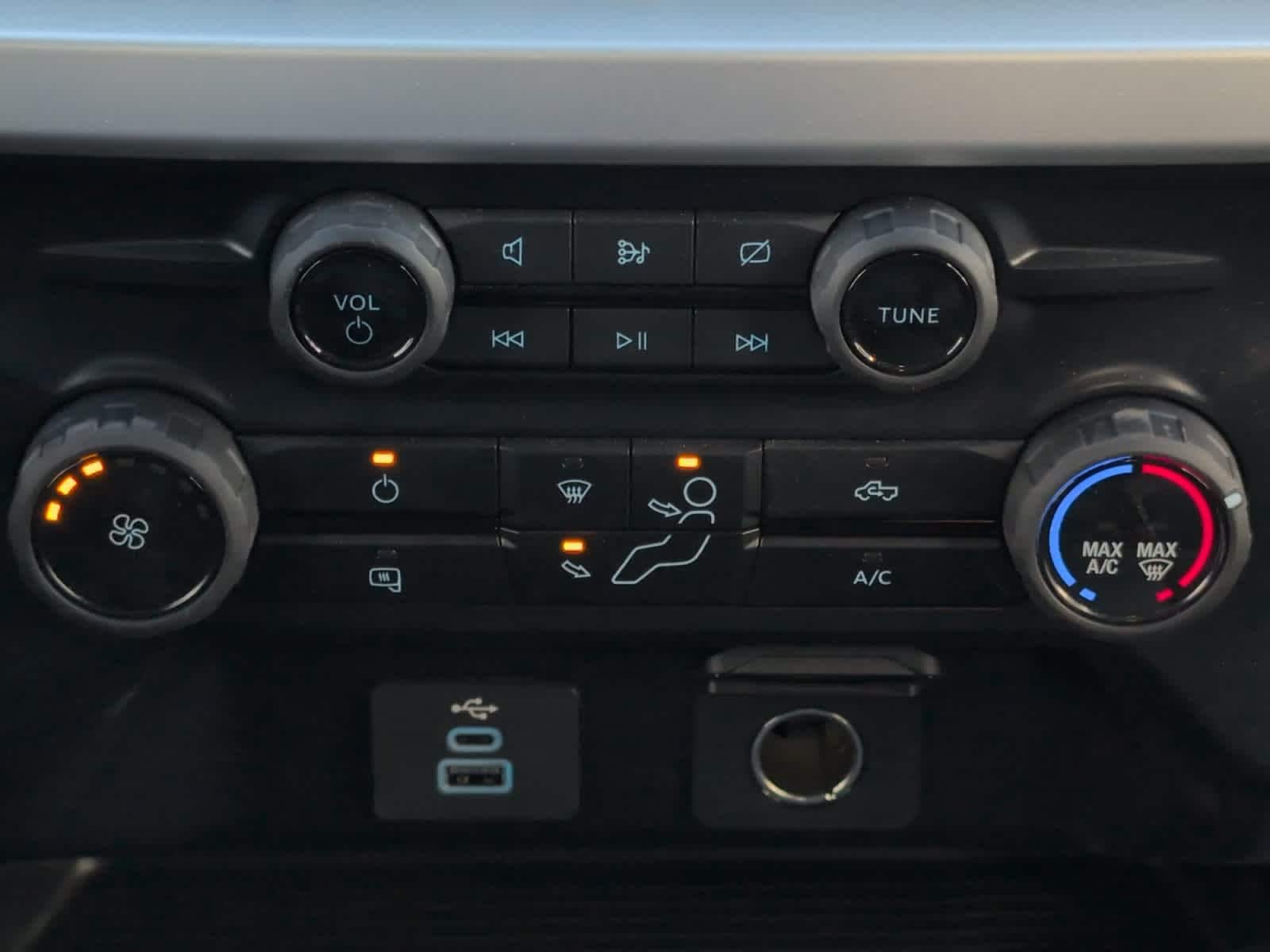 new 2024 Ford Super Duty F-550 DRW car, priced at $84,998