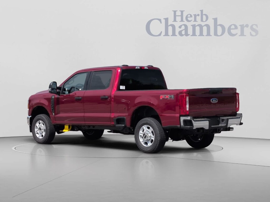 New 2026 Ford Super Duty F-350 SRW XLT Truck Crew Cab