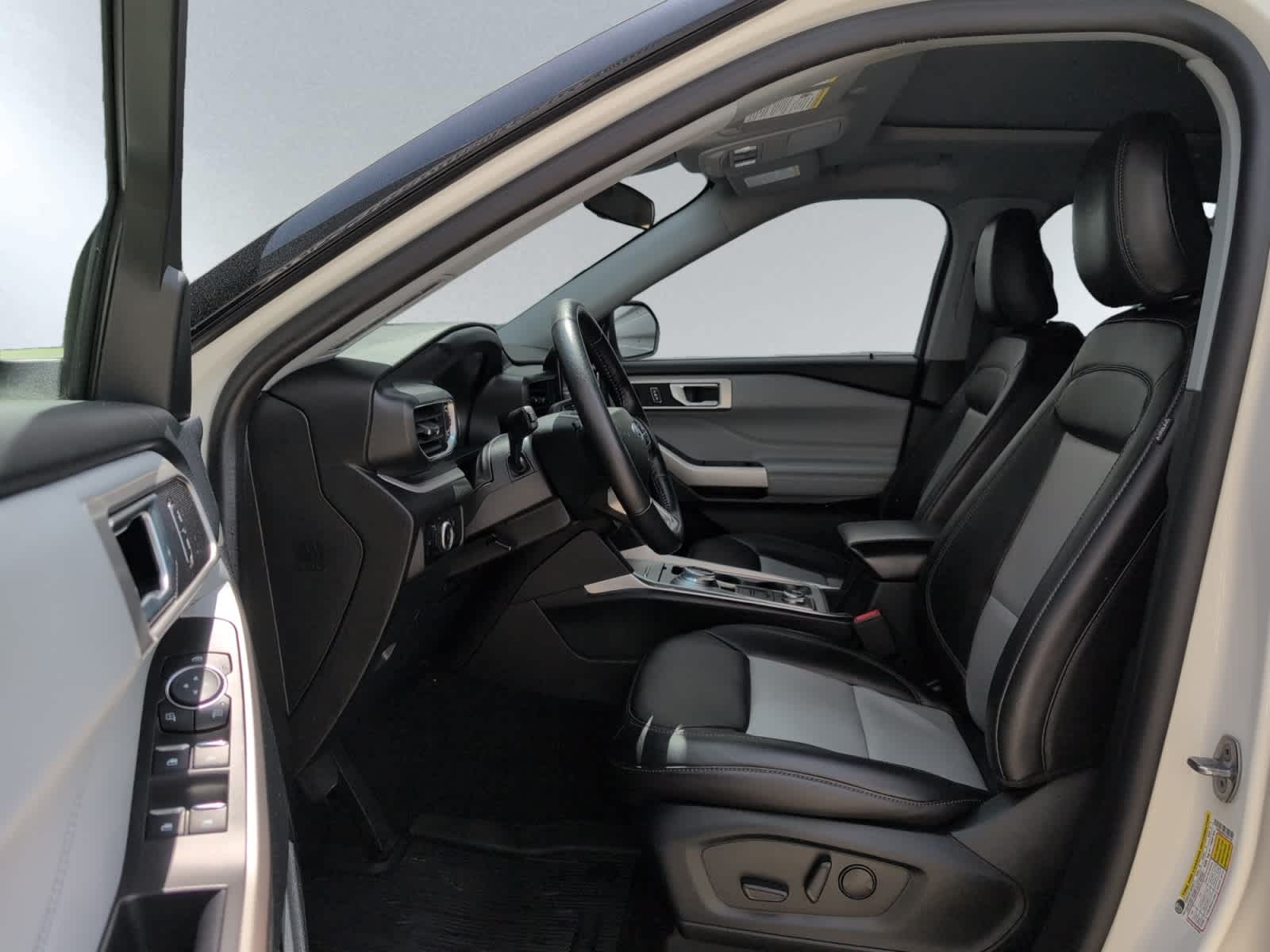 used 2023 Ford Explorer car, priced at $35,997
