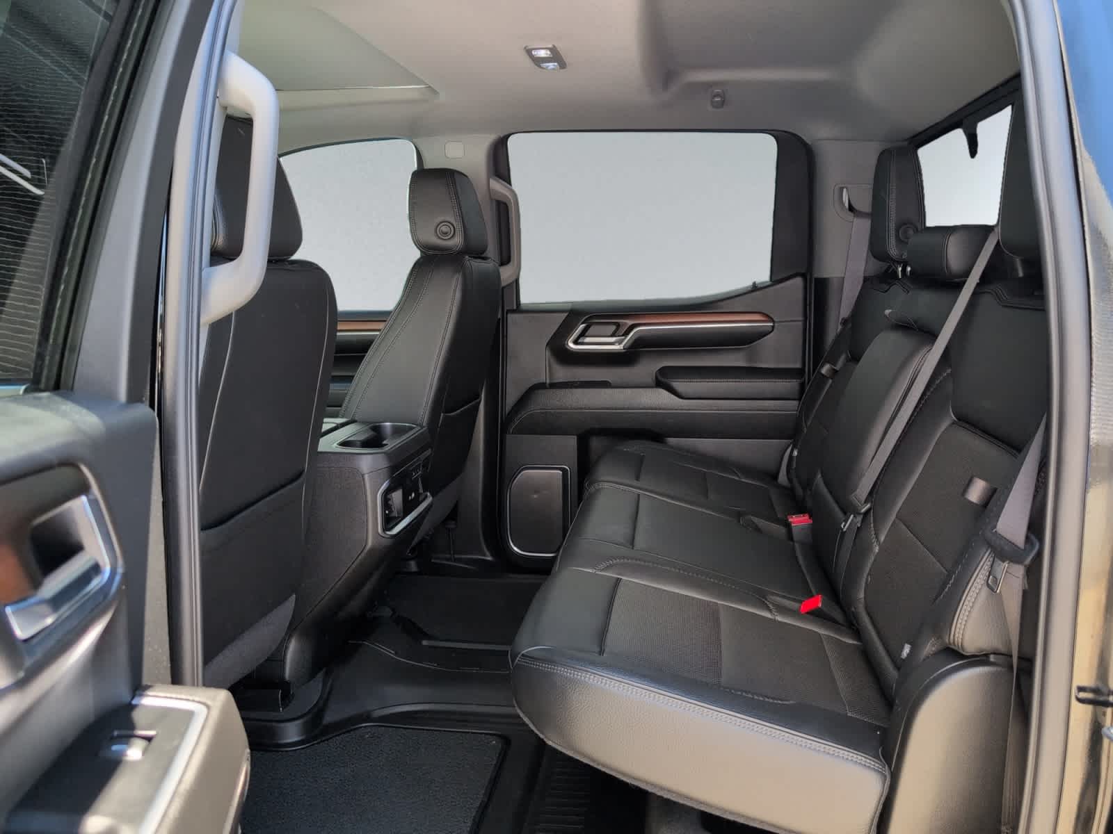 used 2024 GMC Sierra 1500 car, priced at $53,997
