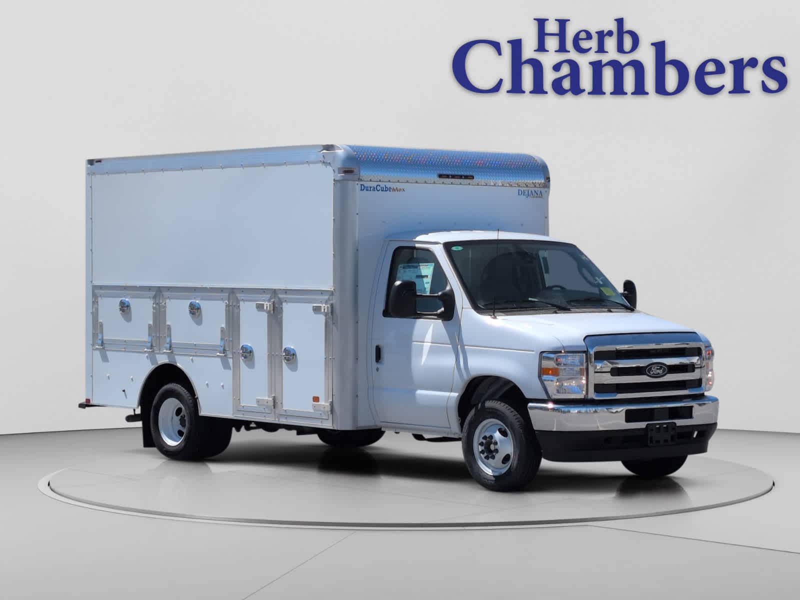 new 2026 Ford E-Series Cutaway car, priced at $46,444