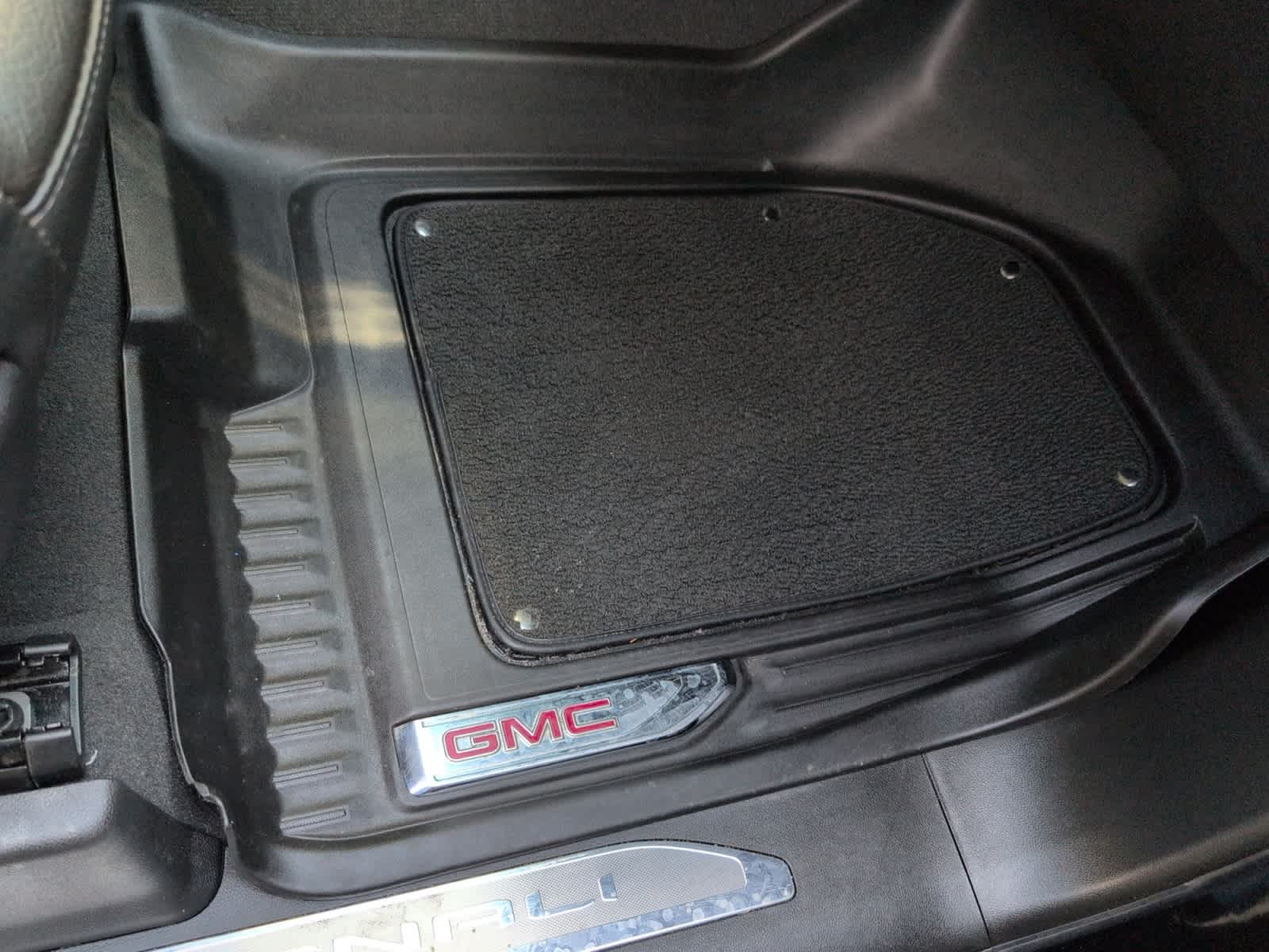 used 2024 GMC Sierra 1500 car, priced at $53,997