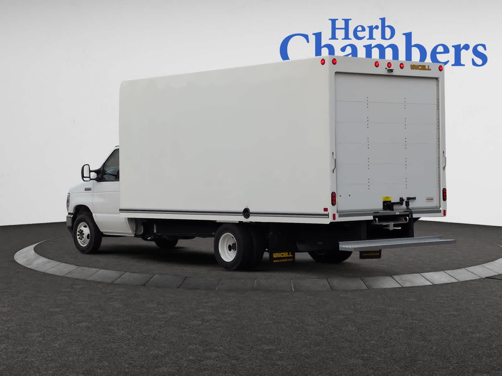 new 2026 Ford E-Series Cutaway car, priced at $63,100