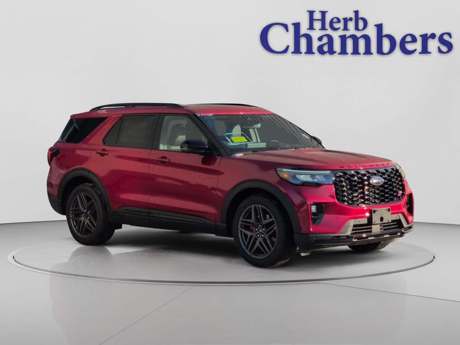 2025 Ford Explorer ST's photo