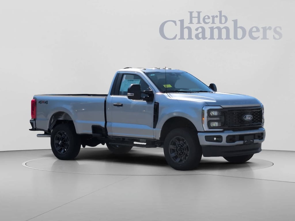 New 2027 Ford Super Duty F-350 SRW Pickup XL 4WD Reg Cab 8 Box Truck Regular Cab