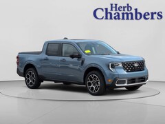 New 2026 Ford Maverick Lariat AWD Supercrew Truck SuperCrew near Boston, MA