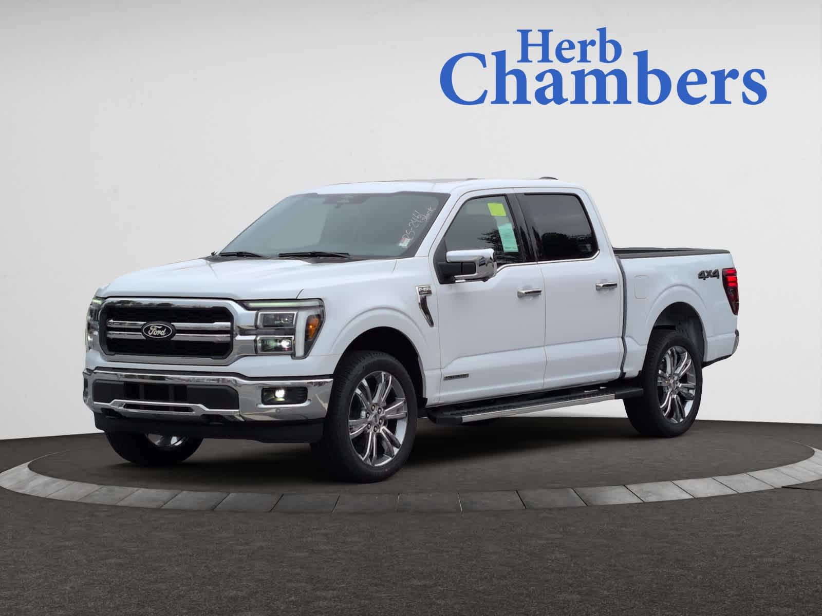 2025 Ford F-150 Lariat photo 4