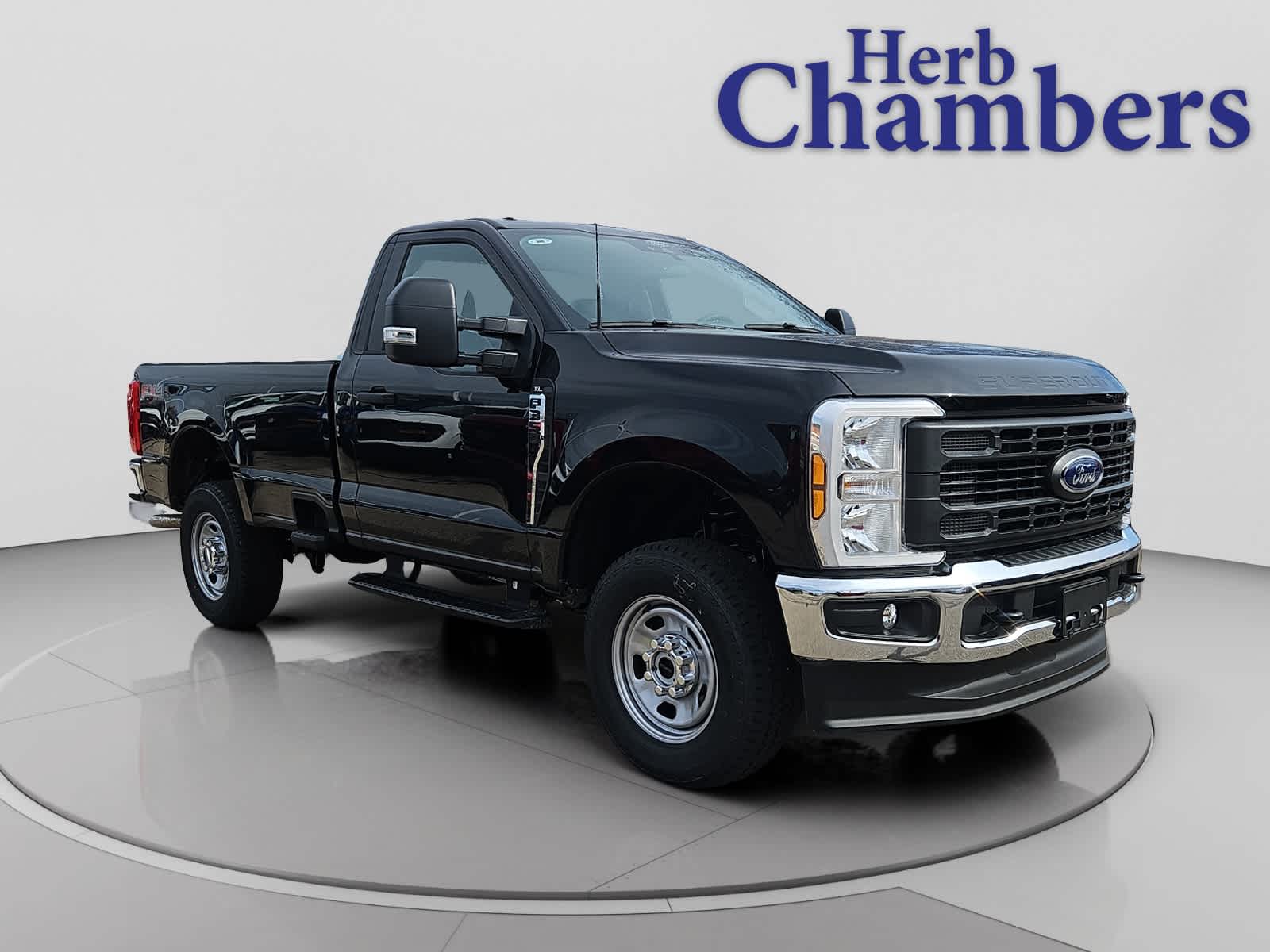 2025 Ford F-350 Super Duty XL's photo