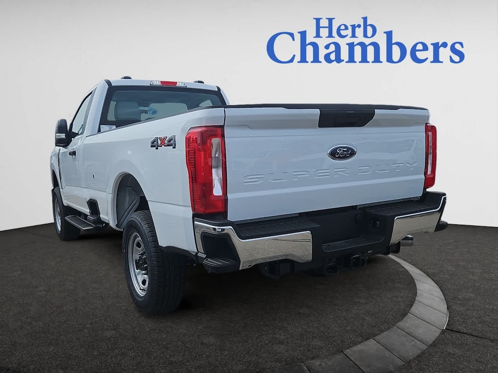 New 2025 Ford Super Duty F-350 SRW XL 4WD Reg Cab 8 Box Truck Regular Cab